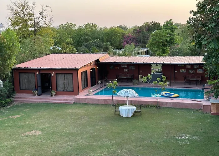 Om Kanta Farms Jaipur